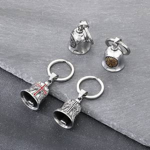 จี้กางเขนแบบสั่งทำได้ พร้อมเข็มทิศสไตล์ไวกิ้งโบราณ ประดับด้วยรูน  ทำจากสแตนเลส ใช้เป็นพวงกุญแจได้ - Product Image 2