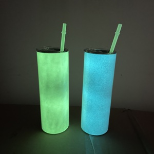 Vaso de sublimación delgado de 20 oz con brillo verde azulado en la oscuridad, con pajita de plástico verde que brilla en la oscuridad, desde almacén de EE. UU. - Product Image 4