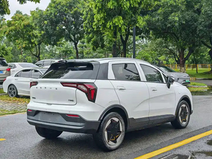 Geely Geometry <span class=keywords><strong>E</strong></span> 2024 a Trazione Costante, SUV Elettrico 401KM, Nessun Danno, Stato Impeccabile, Usato Verificato Premium - Product Image 4