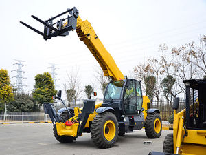 Manipulador Telescópico de 3 Toneladas XC6-3006K de Marca China de Primera Calidad con Cabina Cerrada para Proyectos de Construcción y Trabajos Logísticos - Product Image 4