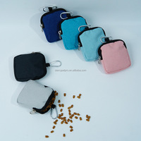 Sac de friandises pour chien Oxford robuste avec clip de mousqueton en métal, pochette d'entraînement portable étanche pour la randonnée pédestre en plein air