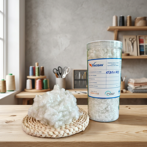 Fibre de polyester en filaments 7D 51mm HCS, recyclée, creuse, conjuguée, siliconée, pour rembourrage de coussins, Vietnam - Product Image 1