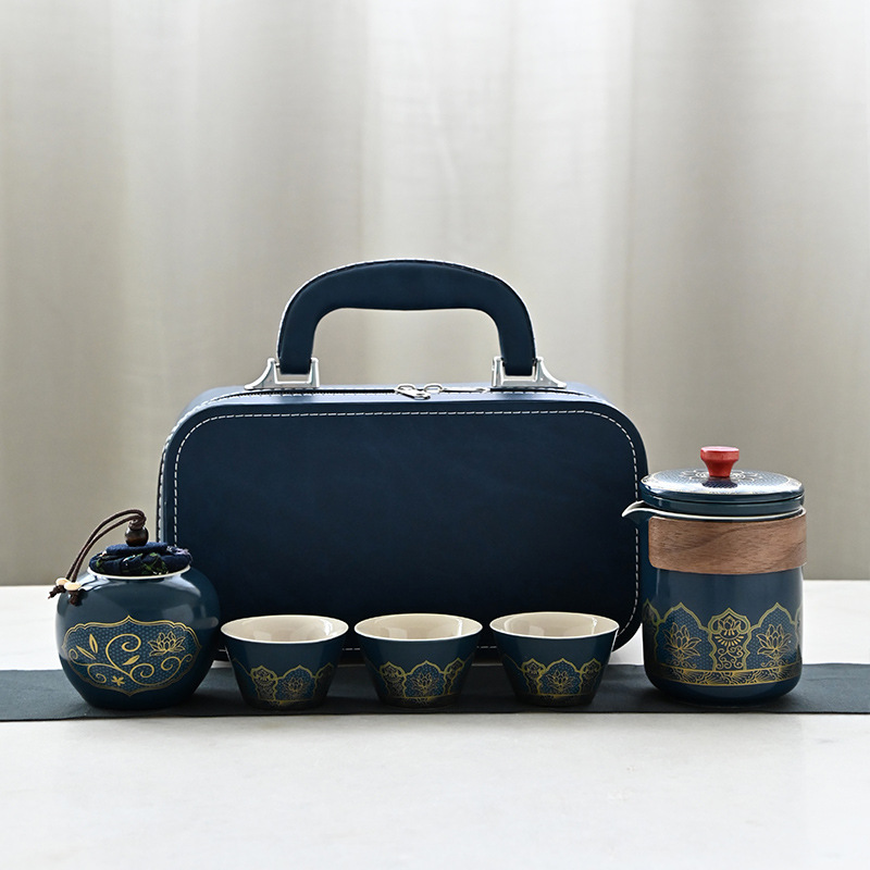 Blue leather bag [blue porcelain]