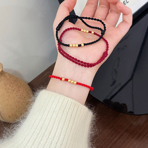 สร้อยข้อมือเชือกถักสีแดงดำสีไวน์แดงประดับลูกปัดทองคำ ของขวัญสำหรับทุกเพศในวันวาเลนไทน์และปีงู - Product Image 5