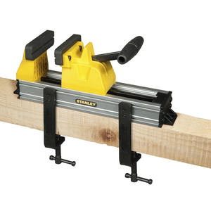 Étau d'établi Stanley avec rail, 12 pouces, réglable, pour le travail du bois - Product Image 1