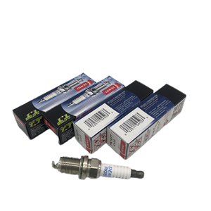 Bougie d'allumage Denso Platinum TT haute performance PK16TT 4503 - Product Image 2
