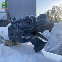 Statue de dragon en marbre noir et blanc sculptée à la main, taille personnalisée, pour décoration de jardin extérieur, avec becs verseurs d'eau