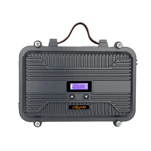 מכירה חמה אנלוגי מיני דופלקס UHF / VHF 10W רדיו דו כיווני נייד טווח דיבור חוזר 20KM תחנת בסיס מכשיר קשר V9