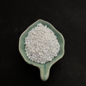 Granules de puces PET de qualité bouteille vierge résistant aux hautes températures à bas prix - Product Image 4