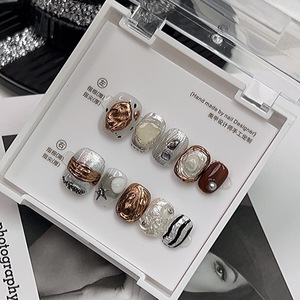 Wholesale New Arrival Ins Style Autumn and Winter Hard Gel <strong>Nail</strong> Painting Short Oval Handmade <strong>Simple</strong> Short <strong>Cute</strong> <strong>Nails</strong> Press on - Product Image 2
