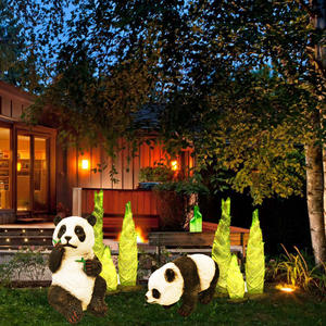 Lumière de paysage extérieure de <span class=keywords><strong>Noël</strong></span> en résine en forme de bourgeon de bambou, LED blanc chaud, étanche IP65, avec CRI 90, version solaire/à brancher 24V - Product Image 5