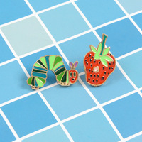 Creatief Ontwerp Aardbei Bug Pin Cartoon Fruit Dier Corsage Blouse Rugzak Broche Cadeau Voor Vriend Mode Sieraden