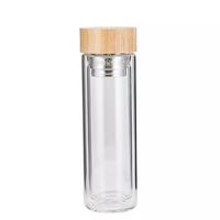 Vente en gros, large bouche, logo personnalisé, double paroi, verre à thé isolé, infuseur de fruits, bouteille d'eau avec couvercle et manchon en bambou