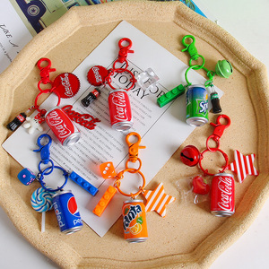 Soda chai phim hoạt hình thực phẩm Keychain nước giải khát chai với Ice Cube Mặt dây chuyền 3D kim loại Keychain dễ thương túi quyến rũ cho các cặp vợ chồng - Product Image 6