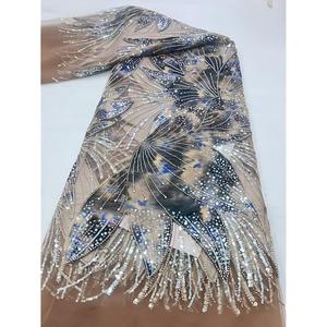 Tela de Encaje de <span class=keywords><strong>Terciopelo</strong></span> Africano 100% Poliéster Ecológico con Patrón de Rayas y Decoración de Cuentas para Vestidos y Trajes de Novia - Product Image 2