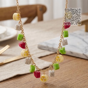 Cubes de fruits artificiels réalistes : Dragon Fruit, Kiwi, <span class=keywords><strong>Banane</strong></span> pour la mixologie, l'art culinaire et les présentoirs de gâteaux - Product Image 5