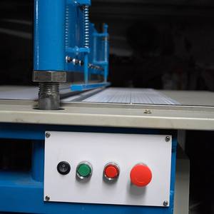 Découpeuse électrique automatique de couche de tissu d'échantillon avec le composant de moteur de noyau - Product Image 3