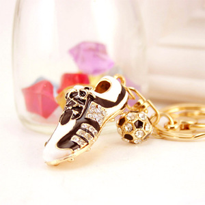 Aleación de zinc Metal cristal promoción bicicleta moda diamante llavero para recuerdo regalo Deportes Fútbol zapatos llavero - Product Image 5