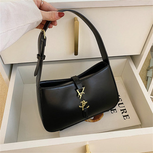 Bolso de Hombro para Mujer, Estilo Moderno, de Piel Sintética, Popular, Combinable con Todo, con Correa Única y Cierre de Solapa - Product Image 1