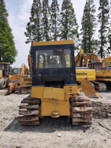 Haute qualité utilisé pour D3C Bulldozer Core moteur composants de récipient à pression 2016 modèle 0.65m seau 7000kg poids de fonctionnement élevé - Product Image 3