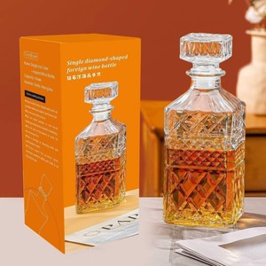 Decanter per <span class=keywords><strong>Whisky</strong></span> in Vetro Quadrato Stile Europeo con Design a Diamante, 1000ml, Tappo Ermetico Portatile per <span class=keywords><strong>Whisky</strong></span> e Vino - Product Image 6