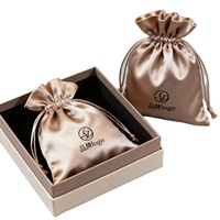 Sacs à poussière en soie de luxe personnalisés, sacs cadeaux de qualité avec cordon de serrage pour cosmétiques, bijoux, lingerie, sacs à main, pochette en satin pour cheveux