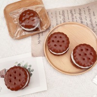 Ventes directes d'usine TPR réaliste Sandwich Biscuit conçu Squishy Taba libération Stress pincement sensoriel Fidget jouet