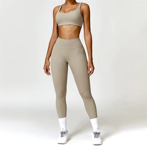 Ensemble <span class=keywords><strong>de</strong></span> sport 2 pièces <span class=keywords><strong>pour</strong></span> <span class=keywords><strong>femmes</strong></span>, soutien-gorge <span class=keywords><strong>de</strong></span> yoga respirant <span class=keywords><strong>de</strong></span> haute qualité et pantalon <span class=keywords><strong>de</strong></span> course liftant <span class=keywords><strong>pour</strong></span> <span class=keywords><strong>centre</strong></span> <span class=keywords><strong>de</strong></span> <span class=keywords><strong>fitness</strong></span> - Vente en gros - Product Image 3