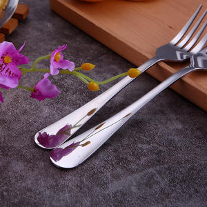 Fourchettes de différentes tailles <span class=keywords><strong>fourchette</strong></span> <span class=keywords><strong>à</strong></span> dîner salade Dessert thé fruits miroir <span class=keywords><strong>argent</strong></span> <span class=keywords><strong>fourchette</strong></span> en acier inoxydable en vrac - Product Image 3