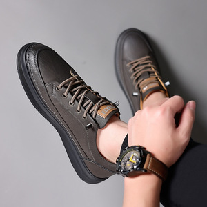 Chaussures décontractées pour hommes en cuir véritable à lacets, à bout rond, avec doublure en fourrure respirante, pour le printemps - Product Image 3