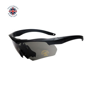 Offres Spéciales vélos de sport de plein air de lunettes tactiques lunettes de tir à l'épreuve des amateurs de lunettes de cyclisme coupe-vent - Product Image 1