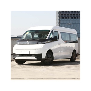 Nouveau Farizon Super Van Électrique pour Passagers Microbus Minibus Toit Moyen 68 kWh 7 Places - Product Image 1