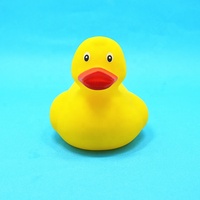 Canard flottant en caoutchouc jaune, gros échantillon gratuit en plastique, canard flottant, vente en gros