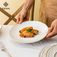 Assiette à salade peu profonde en céramique de style rustique FENN, en grès, cuite au four, pour fêtes, hôtels, mariages