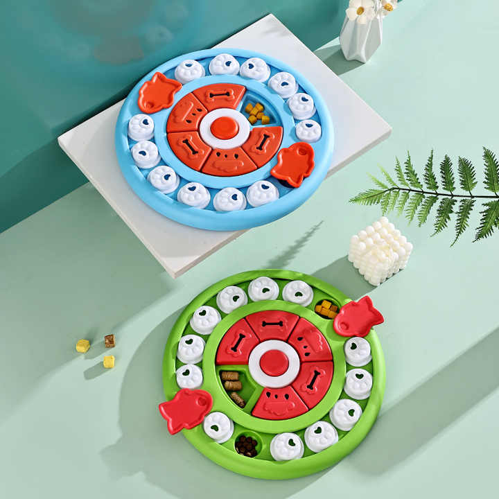 Green Interactive Pet Puzzle Feeder Toy - Slow Eating & Mental Stimulation