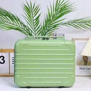 Qihui <b>Professional</b> <b>Makeup</b> Case Black Pc Material Zipper Closure Portable Cosmetic <b>Bag</b> With Soft Handle Stripe Pattern - Product Image 2