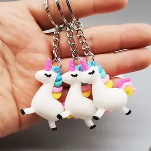 Colorido dulce unicornio llavero accesorios goma llavero baratija llaveros anillo coche bolsa colgante encanto