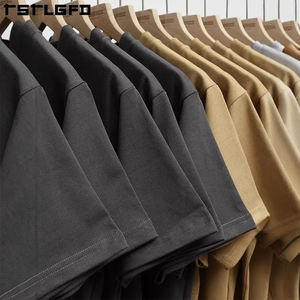 T-Shirt in cotone 250GSM Cropped Boxy personalizzato con logo in bianco T-Shirt da <span class=keywords><strong>uomo</strong></span> Unisex con stampa da <span class=keywords><strong>uomo</strong></span> T-Shirt oversize da <span class=keywords><strong>uomo</strong></span> - Product Image 4