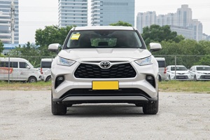 Grand SUV <span class=keywords><strong>5</strong></span> portes 7 places à essence Toyota Highlander <span class=keywords><strong>2018</strong></span> d'occasion en stock - Product Image 4