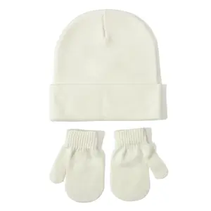 All'ingrosso 100% di alta qualità acrilico invernale caldo termico a maglia solido berretto e guanti Set per il bambino