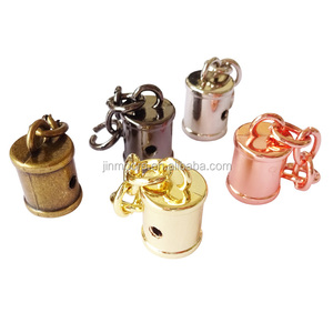 Tapón de borlas con cadena de Metal, <span class=keywords><strong>cinco</strong></span> colores, personalizado, venta al por mayor - Product Image 1