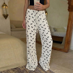 Pantalon long décontracté léger et confortable à taille élastique avec imprimé de dessin animé de petit cheval paresseux pour la maison - Product Image 4