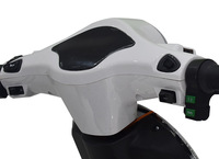 China nuevo diseño de fábrica precio a granel de alta calidad scooter clásico Scooter Eléctrico Adultos 2000W Scooter Eléctrico