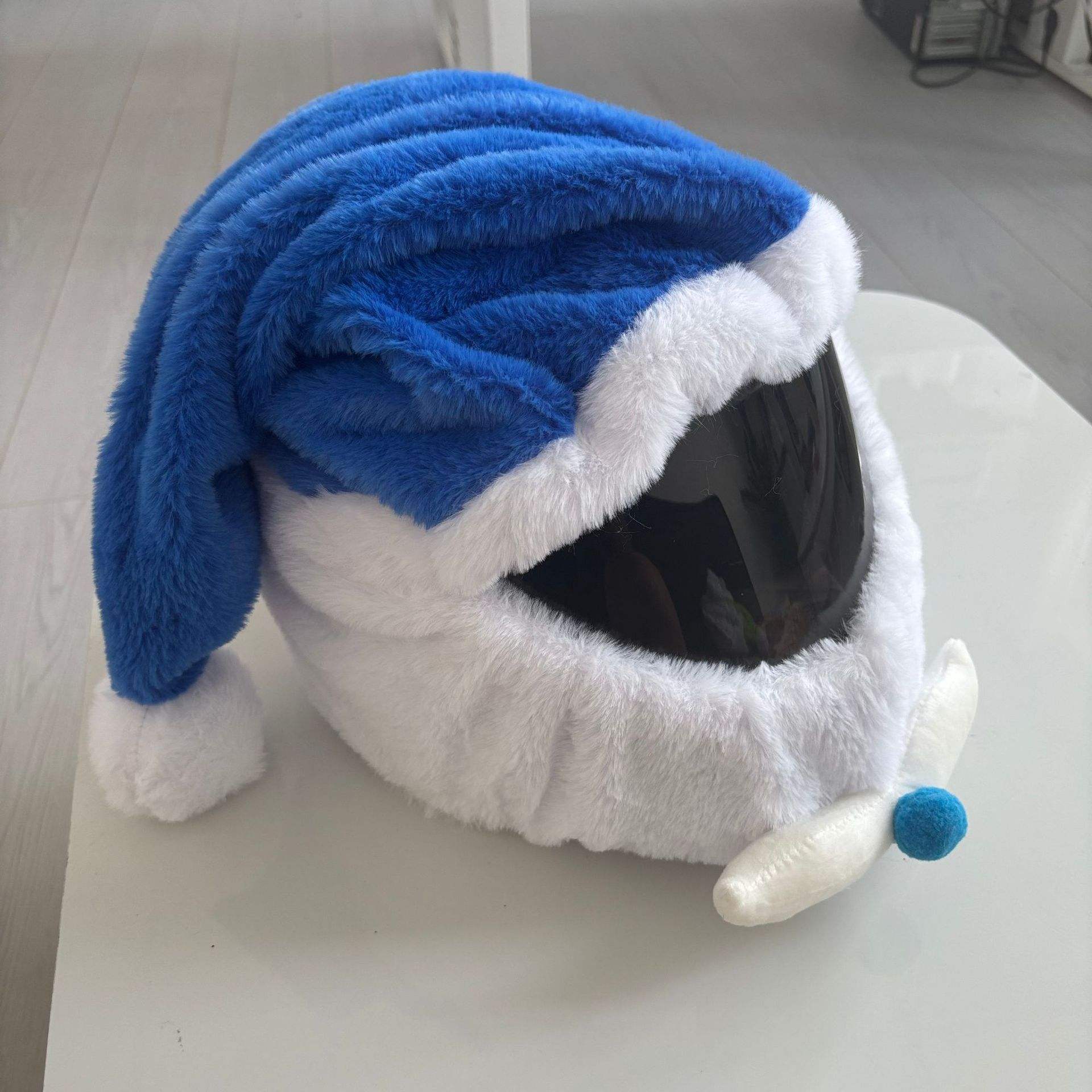 หมวกคริสต์มาสรถจักรยานยนต์สีน้ำเงิน (ขนกระต่าย)