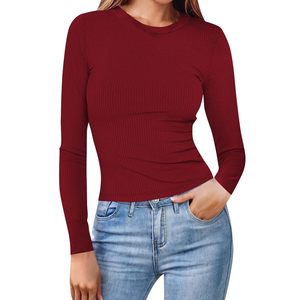 Camiseta de manga larga para mujer, a la moda, con silueta moderna para un estilo urbano contemporáneo y looks en capas - Product Image 1