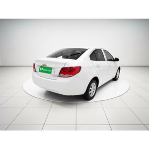 Guazi Chevrolet Sail 2018 Voiture d'<span class=keywords><strong>occasion</strong></span> Essence Traction avant Berline Automatique 5 places Conduite à gauche Vente en gros mondiale Commerce mondial Blanc - Product Image 5