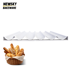 Plaque de cuisson NEWSKY BAKEWARE pour baguettes, 6 emplacements, 460x660, en aluminium antiadhésif, facile à nettoyer, pour la cuisson <span class=keywords><strong>maison</strong></span> - Product Image 1