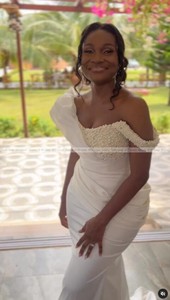 África satén sirena vestidos de <span class=keywords><strong>novia</strong></span> para <span class=keywords><strong>novia</strong></span> <span class=keywords><strong>joven</strong></span> fuera del hombro corsé perlas rebordear plisados jardín vestidos de <span class=keywords><strong>novia</strong></span> personalizados - Product Image 6