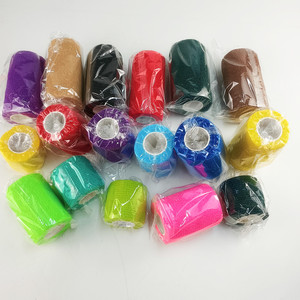 Autre produit sportif, <span class=keywords><strong>bandage</strong></span> auto-adhésif élastique cohésif non tissé Vet Wrap 10cm*4.5m pour la protection des pattes des animaux - Product Image 2