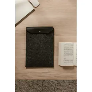 VINGA Albon 15 นิ้ว พีซีพกพา สำหรับการขายสินค้าที่ยั่งยืน - Product Image 3